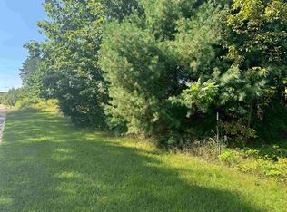 Lake Dr #35/36, Gresham, WI 54128