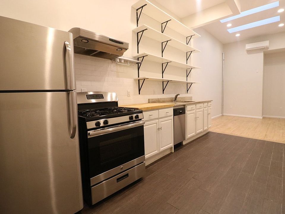 1st image of 1494 Dekalb Ave APT 3R