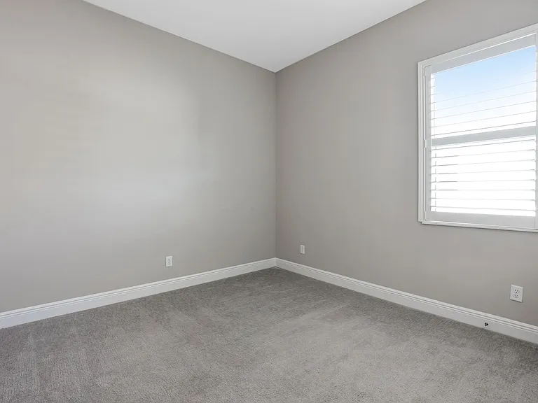 6133 Lungo Lago Dr — Photo 28