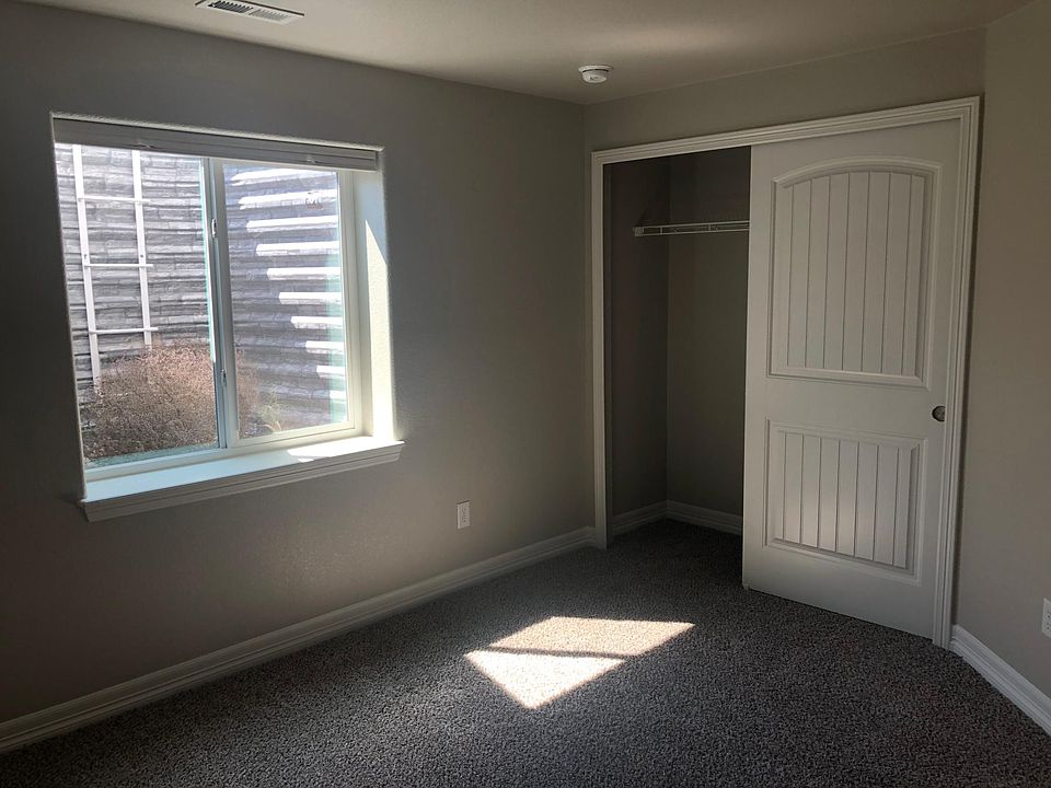 1878 Egnar St, Loveland, CO 80538 Zillow