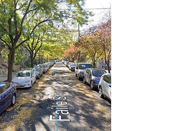 3rd image of 1036 Faile St APT B