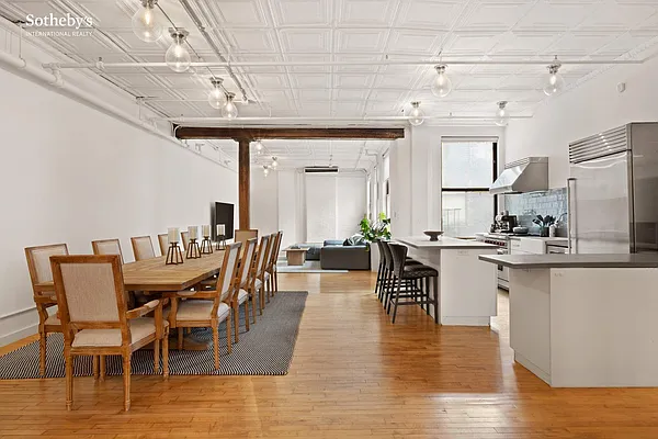 Rented by Sotheby's International Realty | media 2