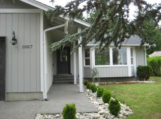 1057 Ellie Ln, Camano Island, WA 98282