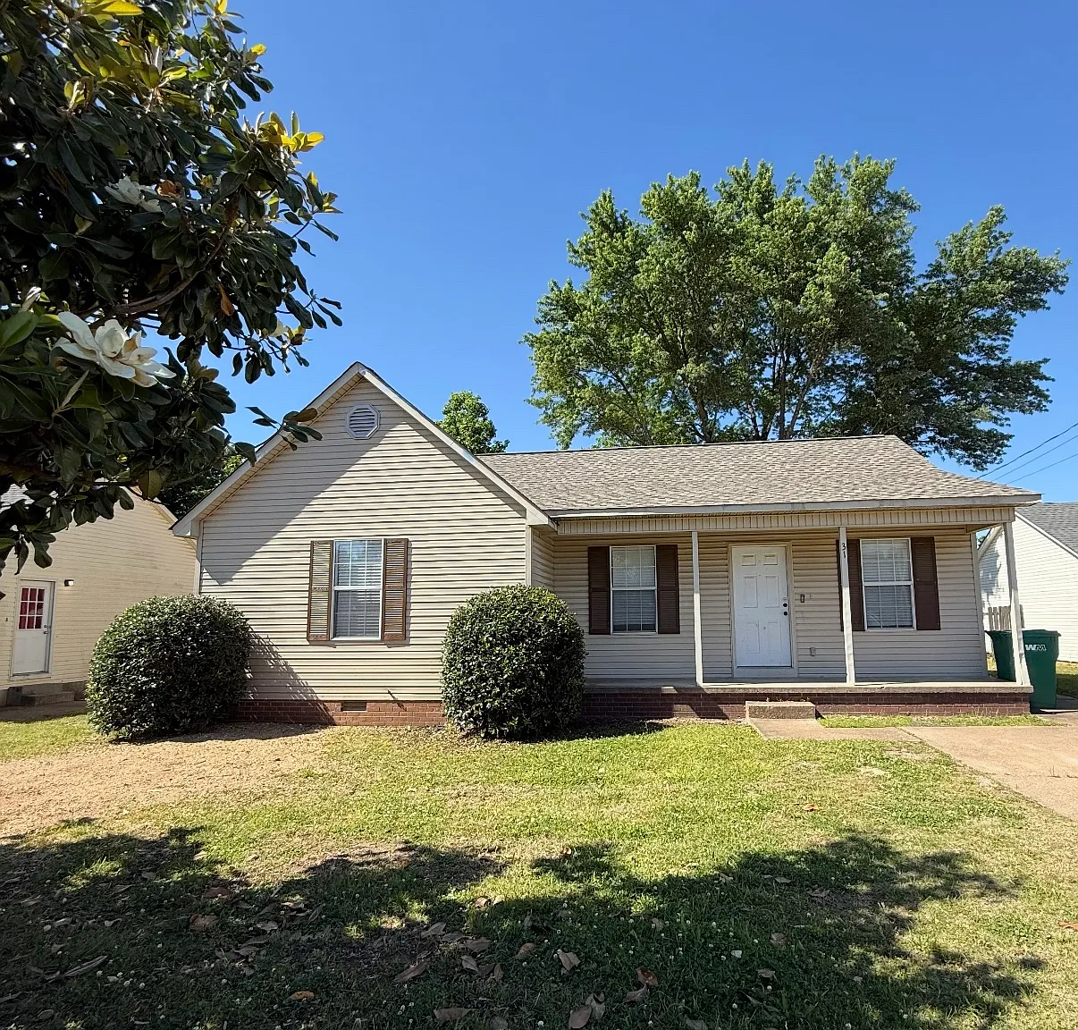 3 bed, 1148 sqft, $1,600 — Photo 1
