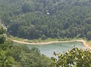 2 Sunrise Pointe, Sparta, TN 38583
