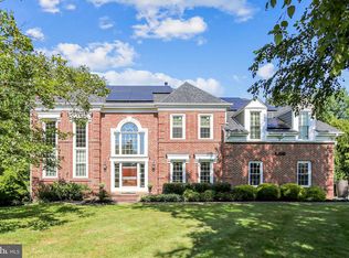 17539 Applewood Ln, Derwood, MD 20855