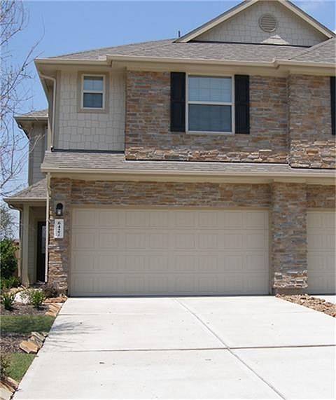 1st image of 6427 Calgary Woods Ln
