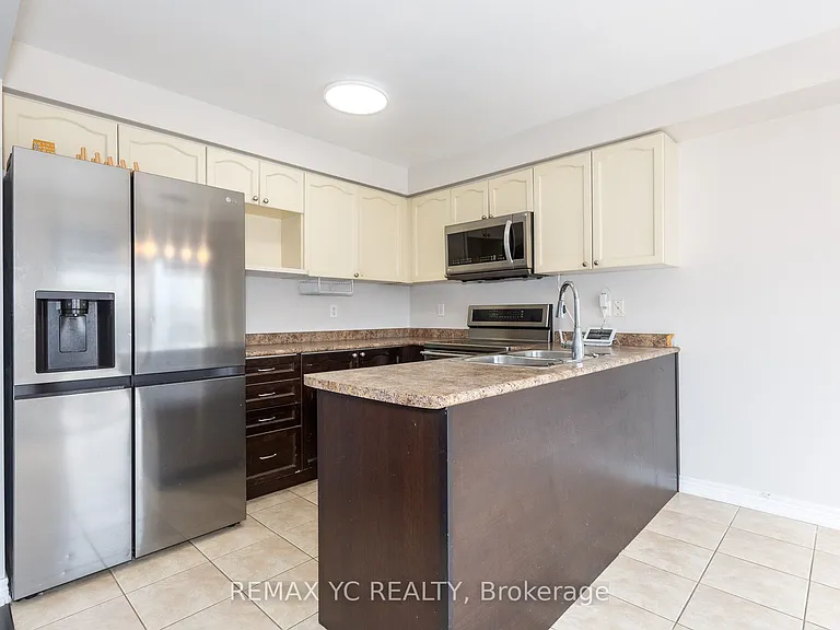 47 McMulkin St — Photo 8