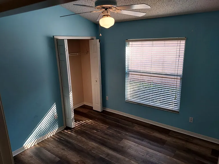 247 Wescliff Dr — Photo 12