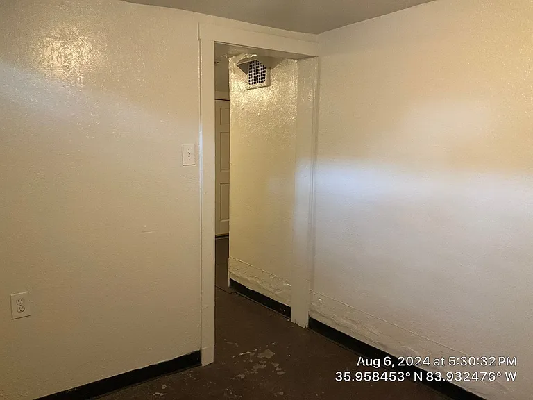 1628 Clinch Ave SW #8 — Photo 8