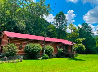 7656 Ivydale Rd, Clay, WV 25043