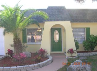 12230 Mallory Dr, Largo, FL 33774