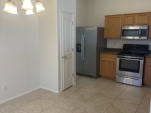 5th image of 2704 W Kristina Ave