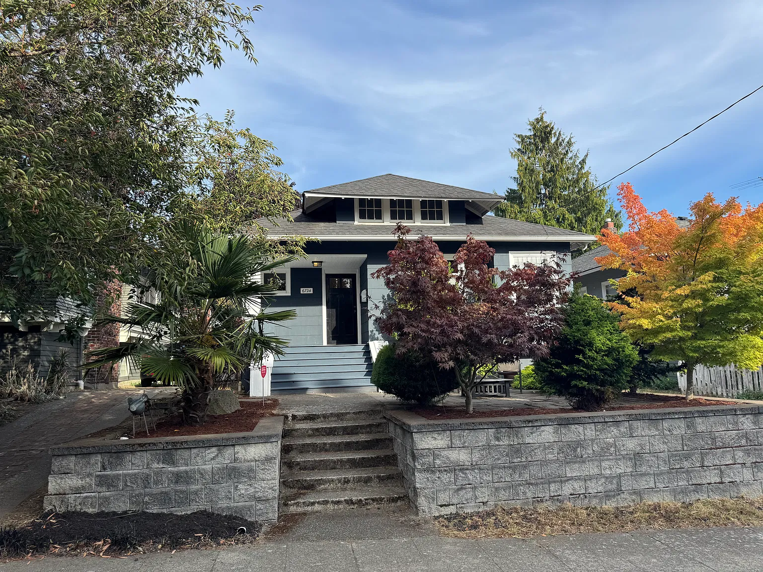 4 bed, 2350 sqft, $4,900 — Photo 1