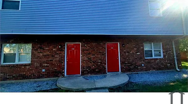 6922 Salem Dr — Photo 1