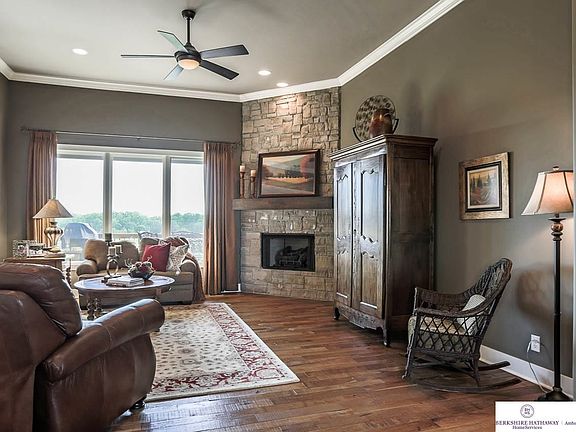 3rd image of 1509 S 208th St