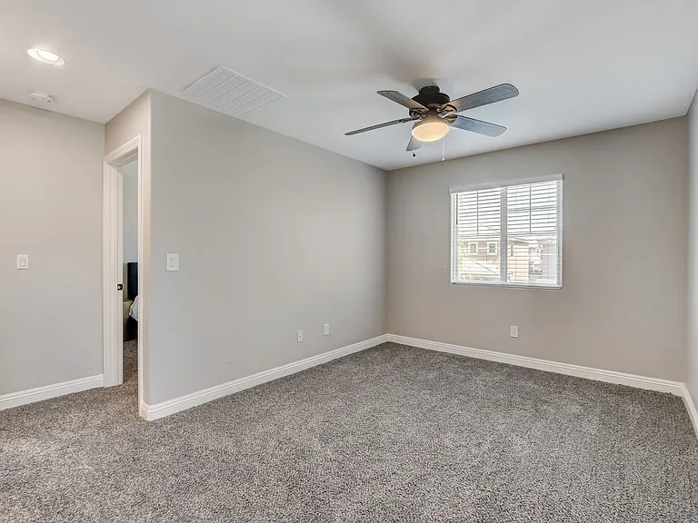 10233 Gibson Isle Dr — Photo 26