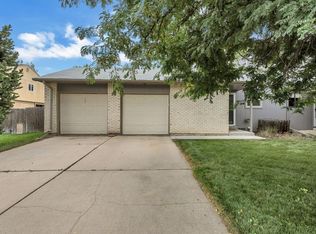 32 S Newland Ct, Lakewood, CO 80226