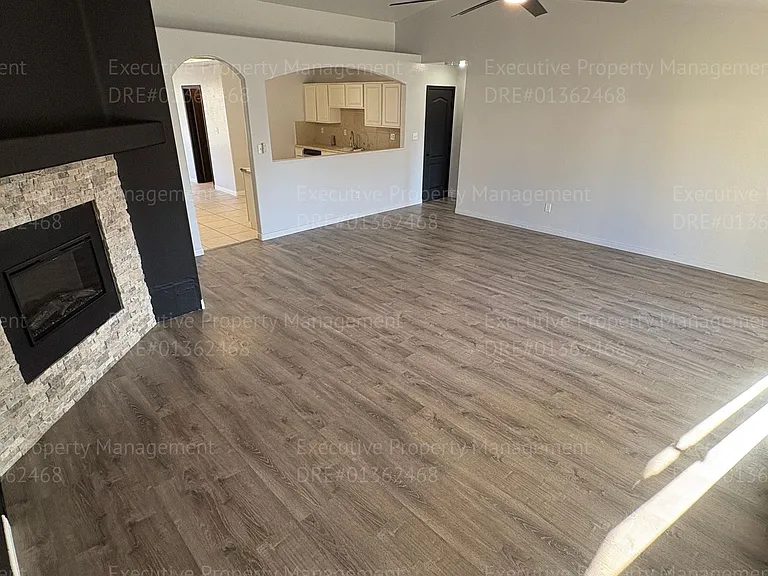12108 Flat Iron Ct — Photo 24