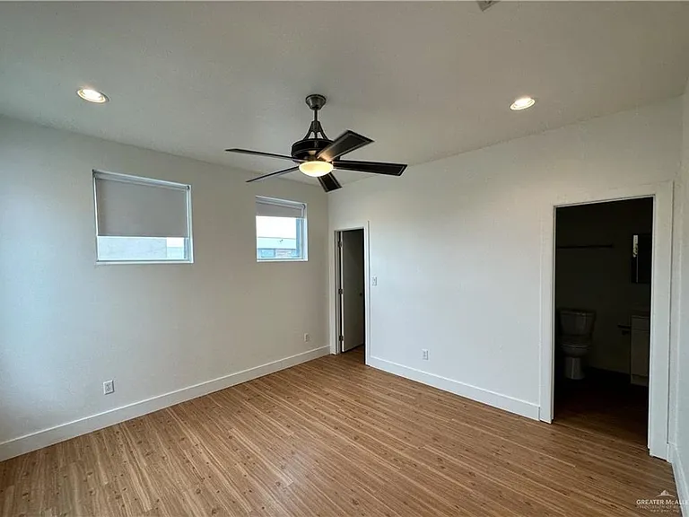 2312 S 43rd St — Photo 16