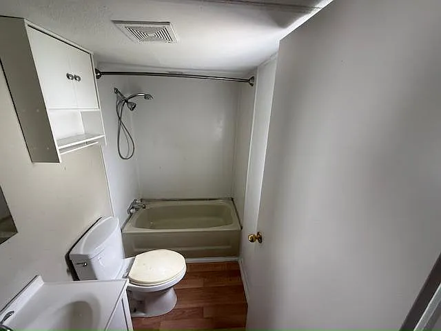 1216 S Bloomington St — Photo 8