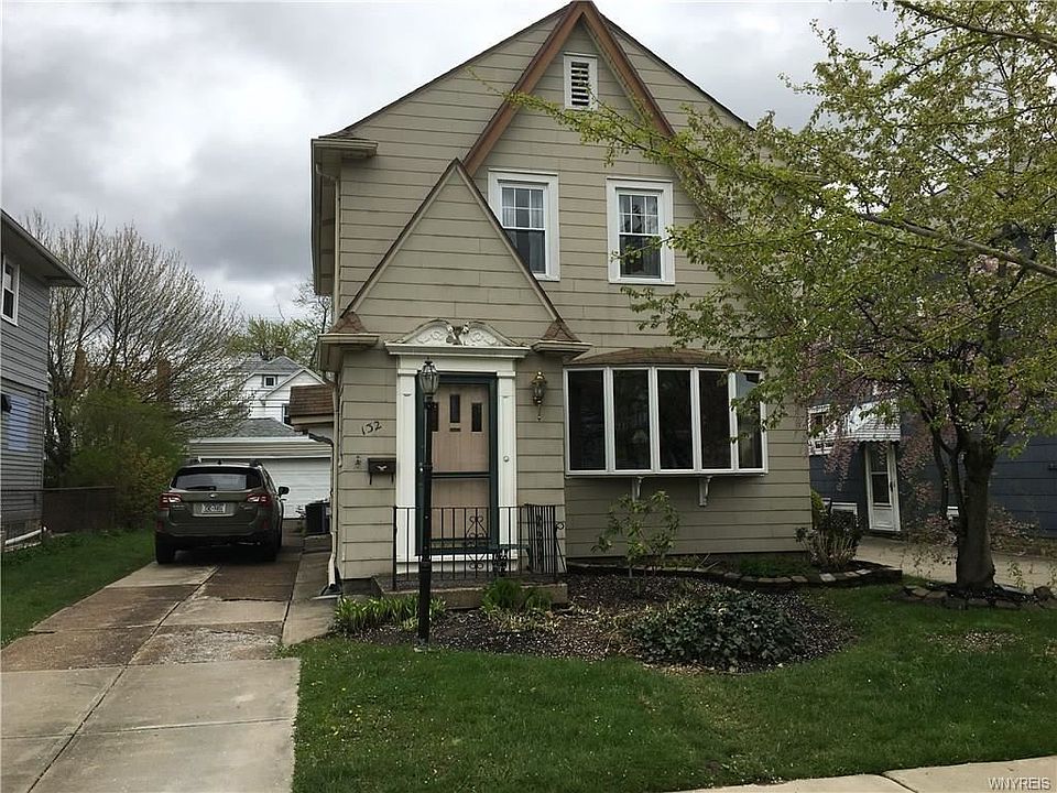 1st image of 132 Washington Ave