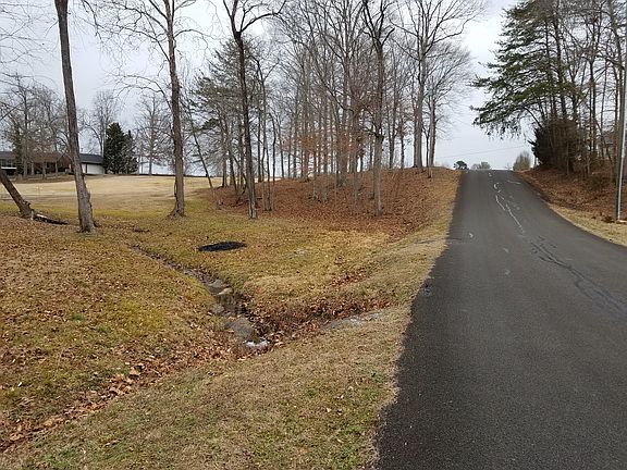 5th image of Deer Creek Trl