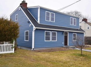5 Glen Ln, Copiague, NY 11726