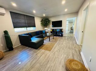 2205 Roosevelt St APT 4, Hollywood, FL 33020