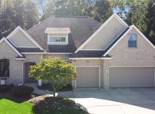 284 Muirfield Dr, Valparaiso, IN 46385