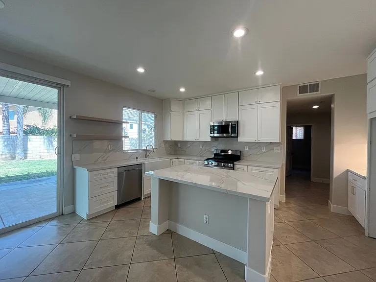 6795 Wells Springs St — Photo 10