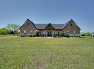 840 Smith Rd, Maypearl, TX 76064
