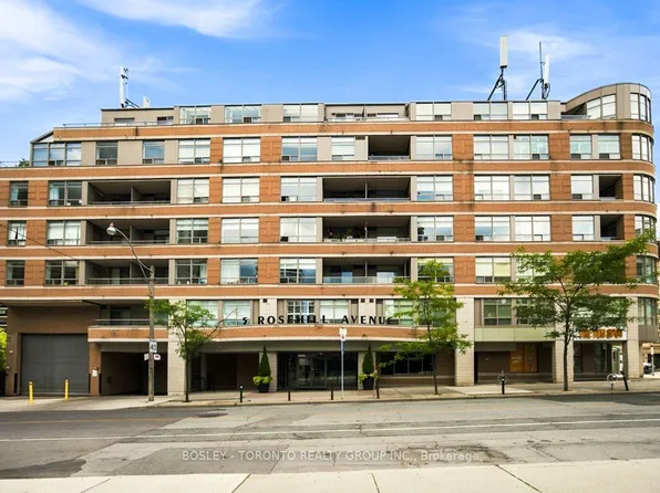 5 Rosehill Ave #808, Toronto, ON M4T 3A6