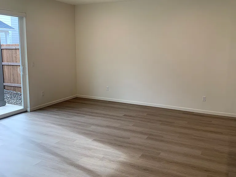 11413 NE 127th Ct — Photo 5