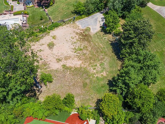 5th image of 3810 S Terwilleger Blvd E