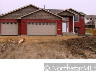 825 Morningside Loop St, Saint Joseph, MN 56374