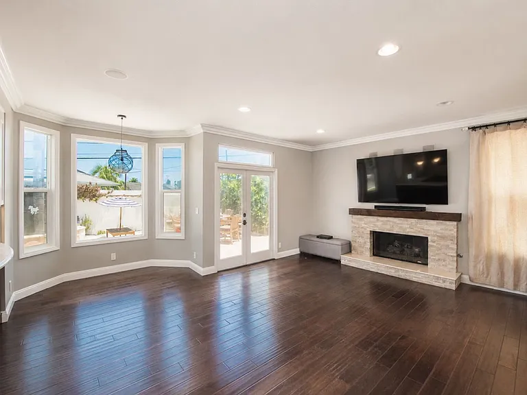2406 La Mesa Ct — Photo 17