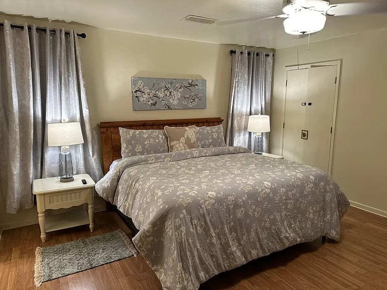 2301 Post Oak Rd #B — Photo 23
