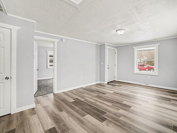 4th image of 1891 Nevada St