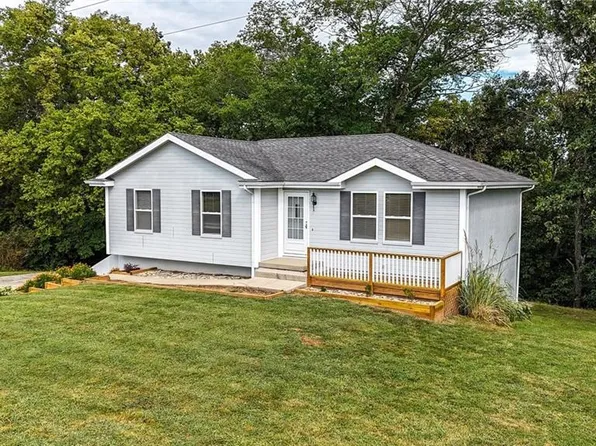 420 E Seybold Rd, Excelsior Springs, MO 64024