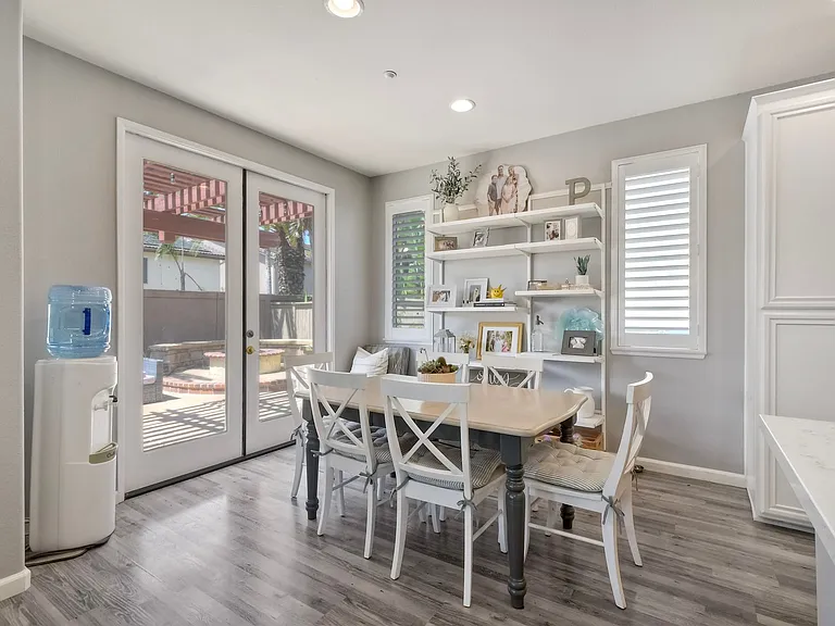 10055 Fieldthorn St — Photo 15