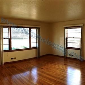 5th image of 3414 Lyndale Ave N #1