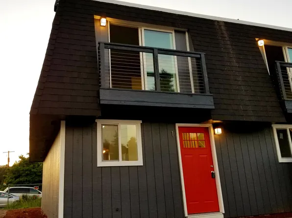 r229, 109 S 5th St #4, Toledo, WA 98591