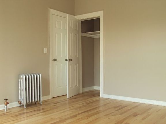 4th image of 426 Central Ave APT 2B