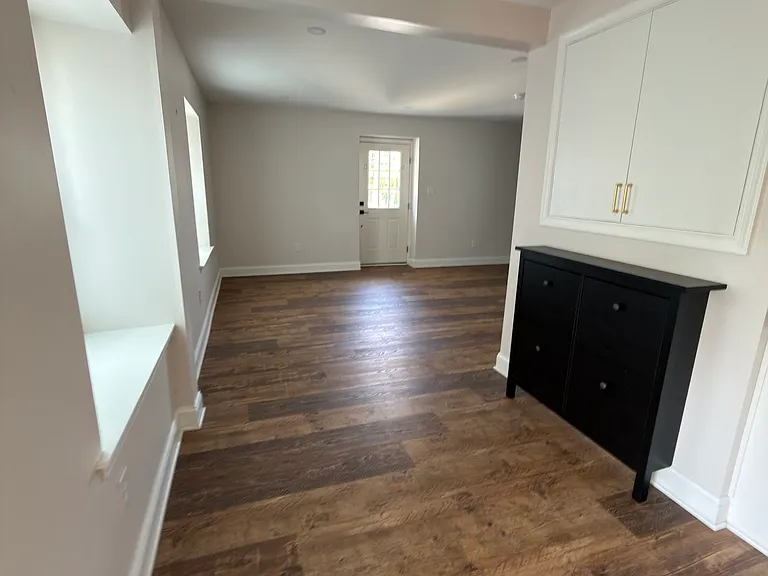 306 W Wayne Ave — Photo 3