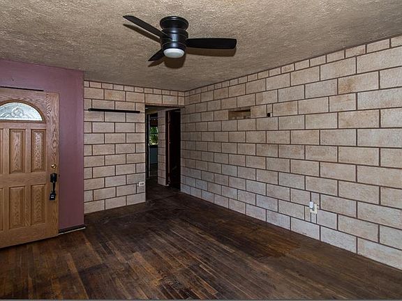 5th image of 1144 Leonard Blvd
