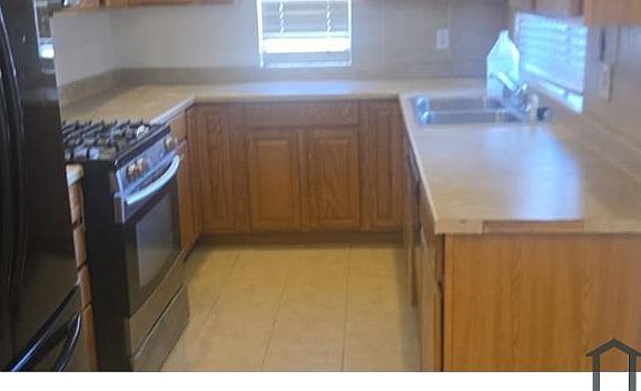 5th image of 1405 Vegas Valley Dr