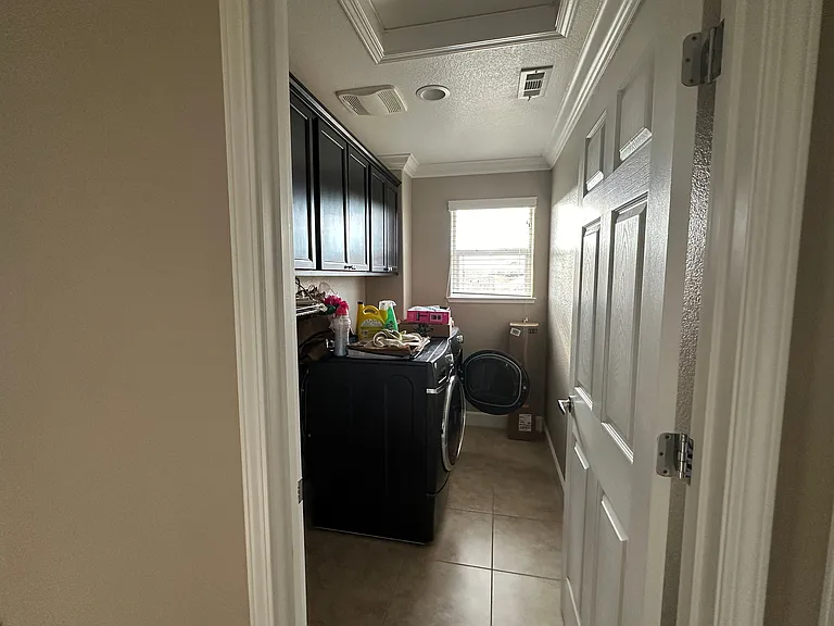 3645 Remington Park Dr — Photo 16