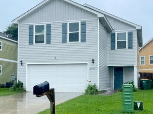 2509 Esplanade St, Ocean Springs, MS 39564