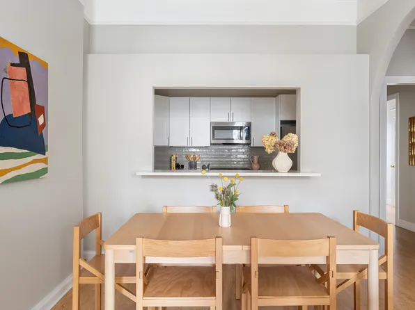 233 President Street image 2 of 8